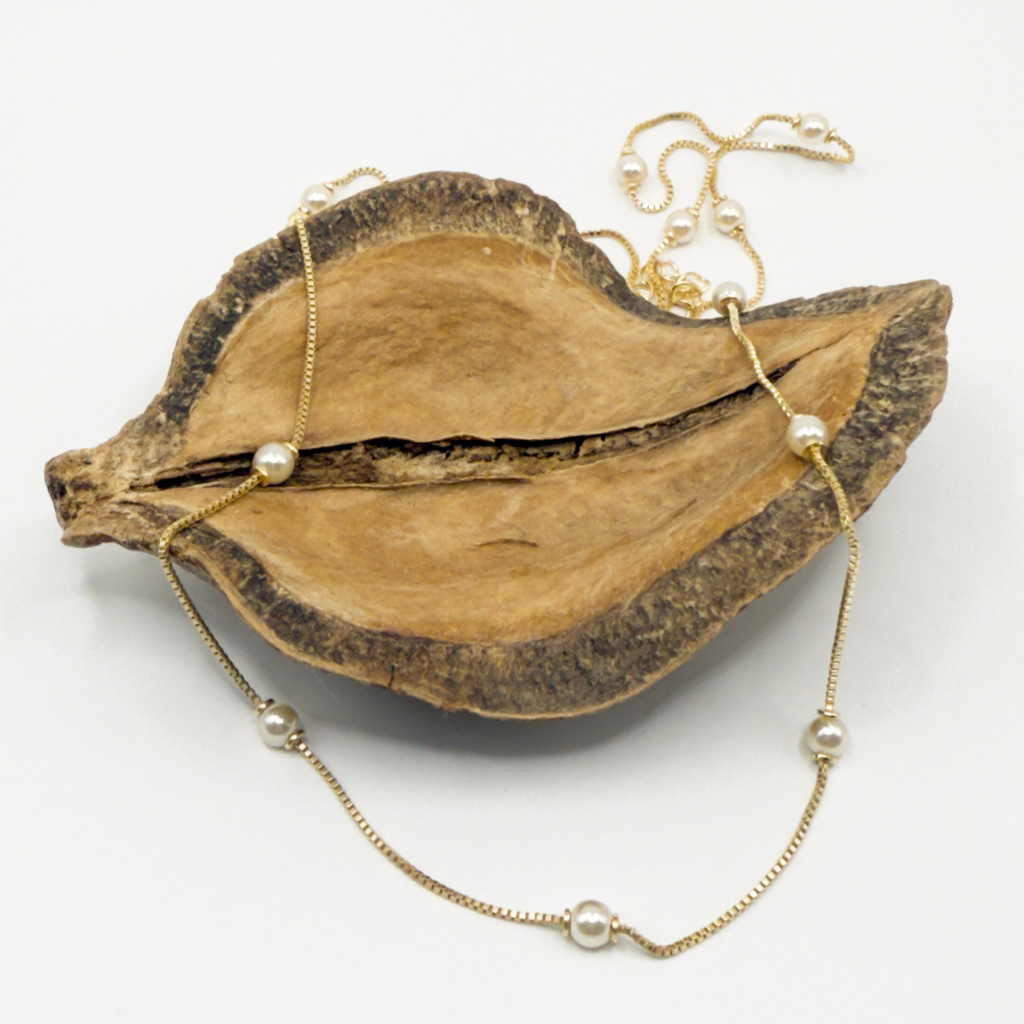 Collar Violeta