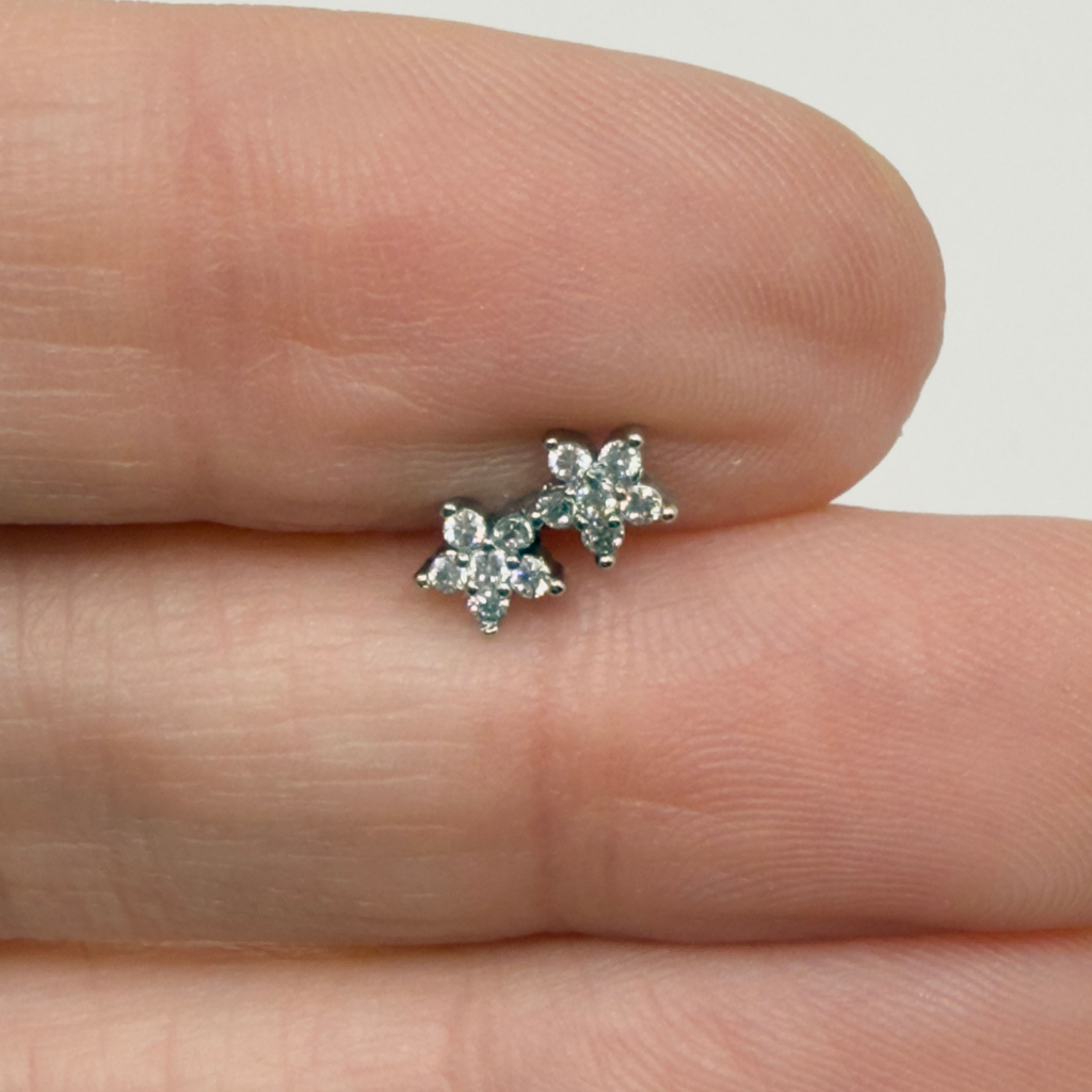 Piercing Vera